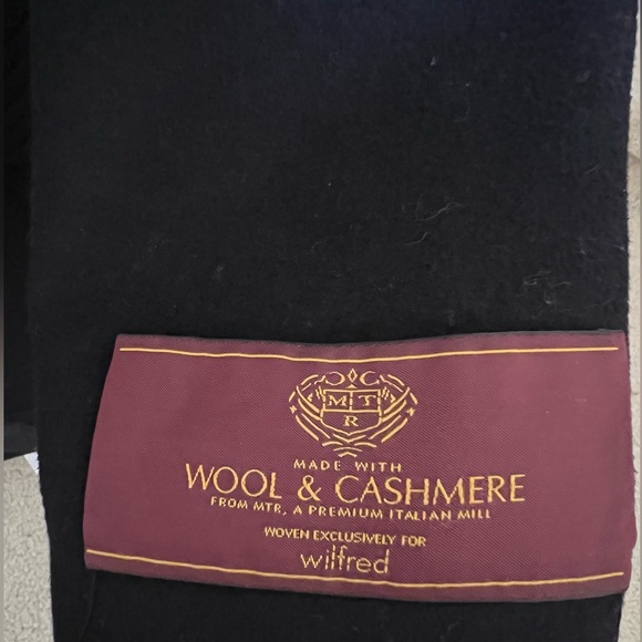 Aritzia Wilfred black wool coat XS - Picture 3 of 4